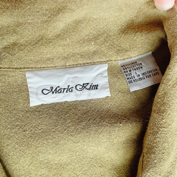 Marla Kim top - Picture 2 of 3